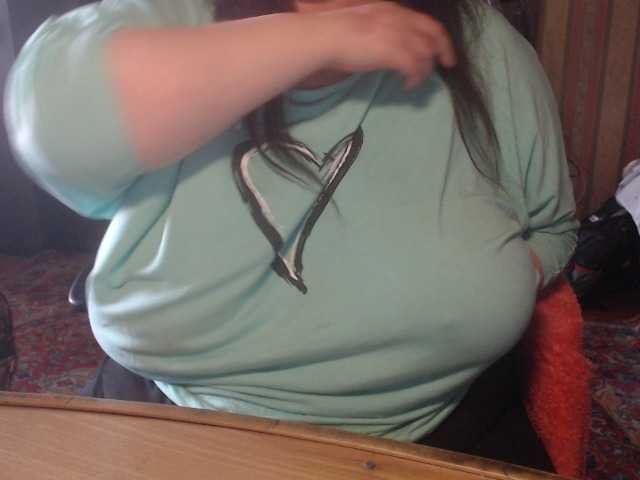 tanyvel34 live cam on BongaCams