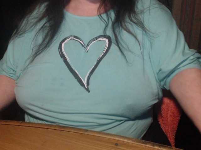 tanyvel34 live cam on BongaCams