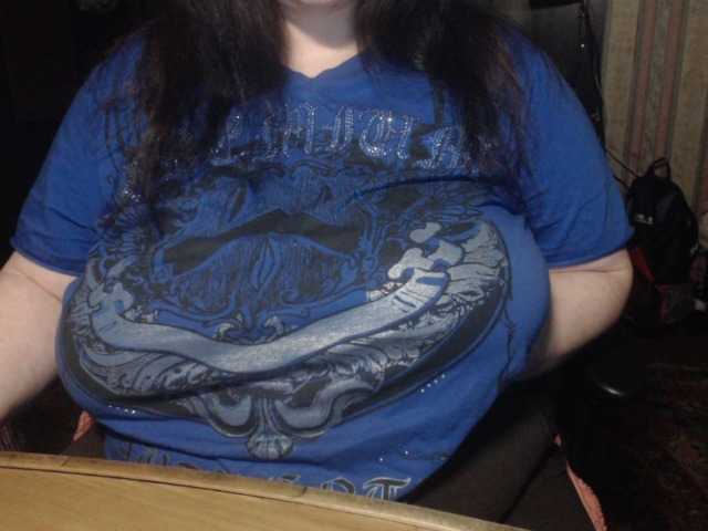 tanyvel34 live cam on BongaCams