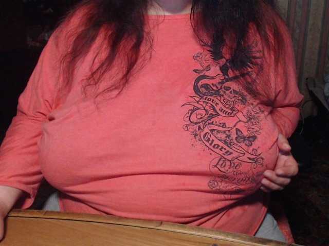 tanyvel34 live cam on BongaCams