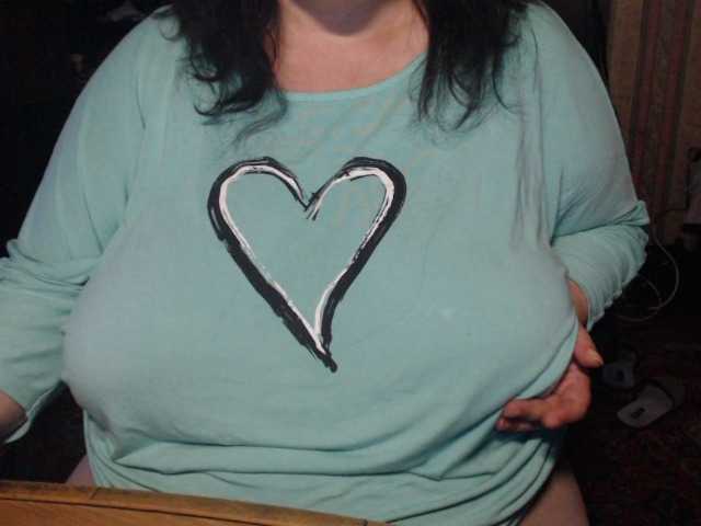 tanyvel34 live cam on BongaCams