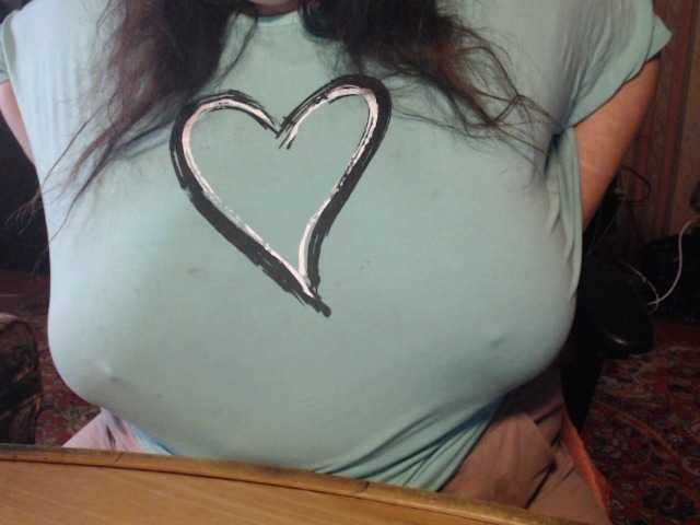 tanyvel34 live cam on BongaCams