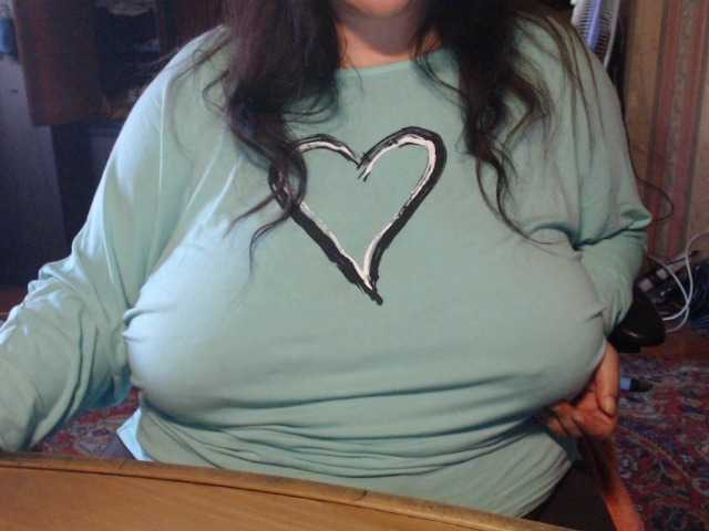 tanyvel34 live cam on BongaCams