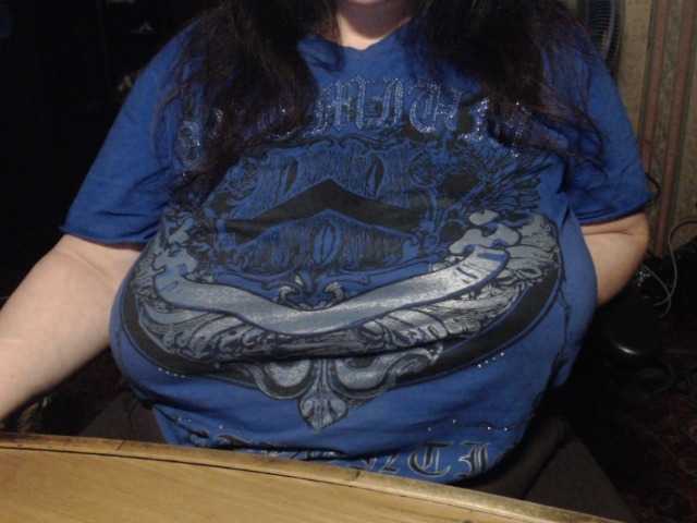 tanyvel34 live cam on BongaCams