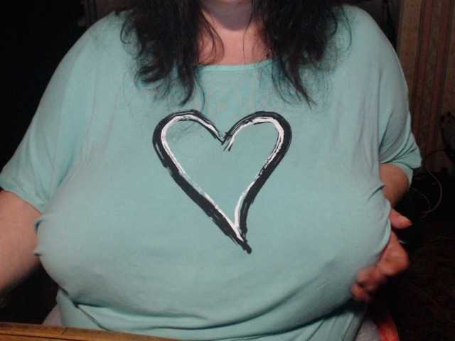 tanyvel34 live cam on BongaCams