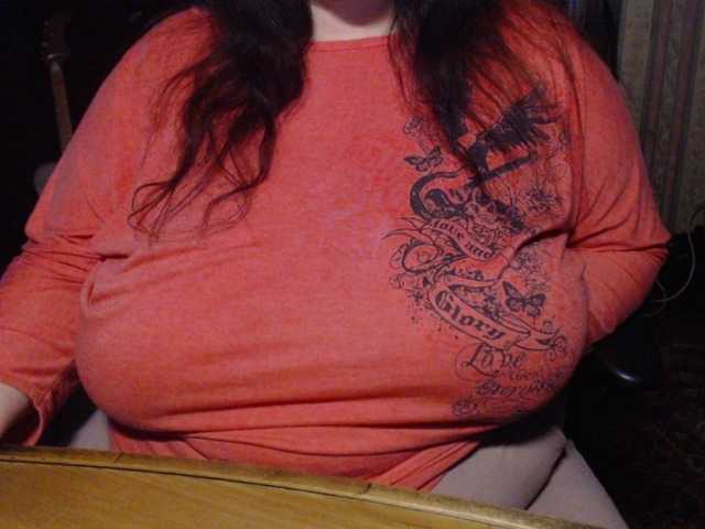 tanyvel34 live cam on BongaCams
