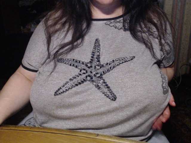 tanyvel34 live cam on BongaCams