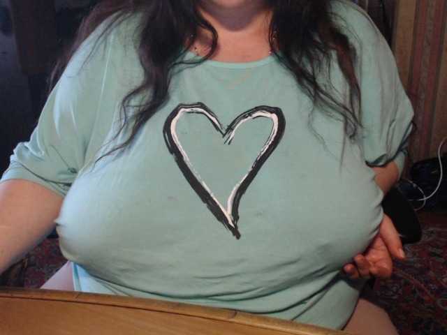 tanyvel34 live cam on BongaCams