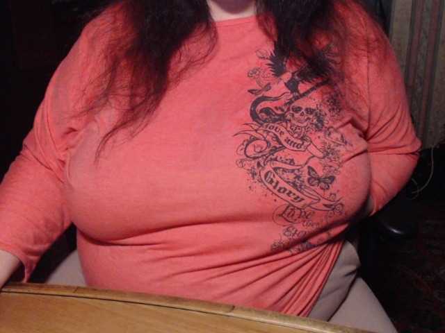 tanyvel34 live cam on BongaCams
