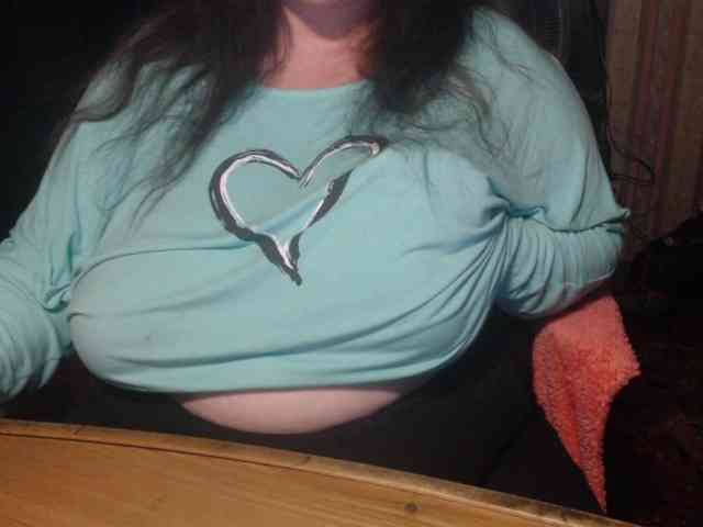 tanyvel34 Live Webcam on BongaCams