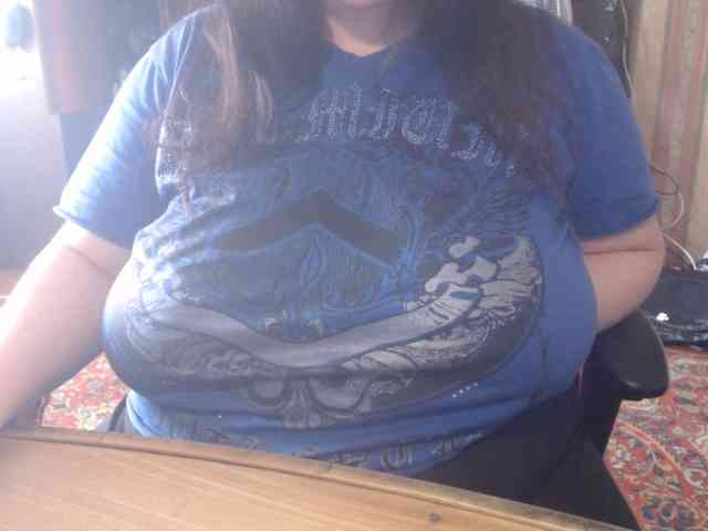 tanyvel34 Live Webcam on BongaCams