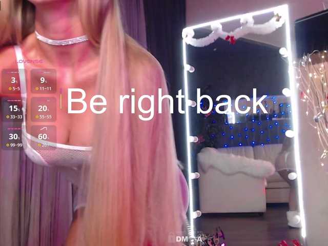 AngelaLovely live cam on BongaCams