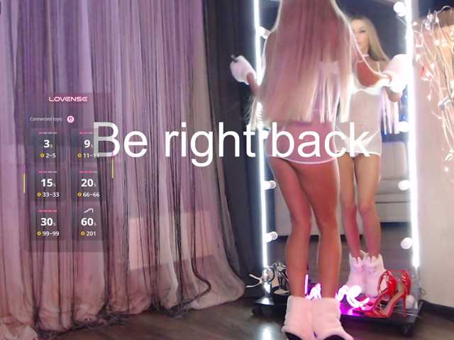 AngelaLovely live cam on BongaCams