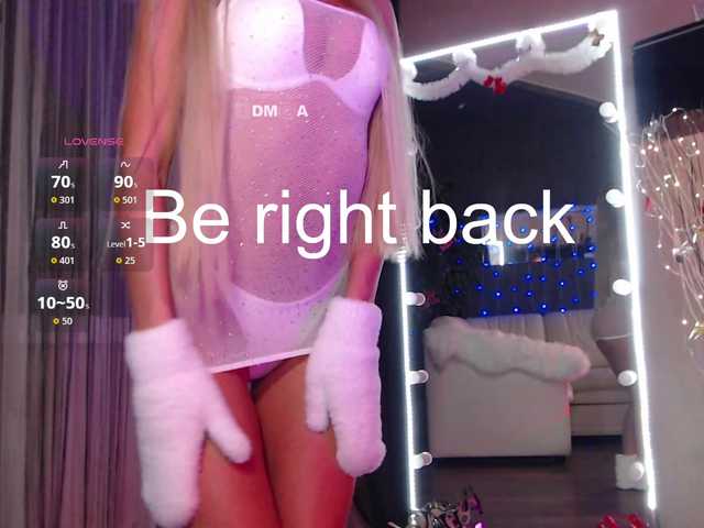 AngelaLovely live cam on BongaCams