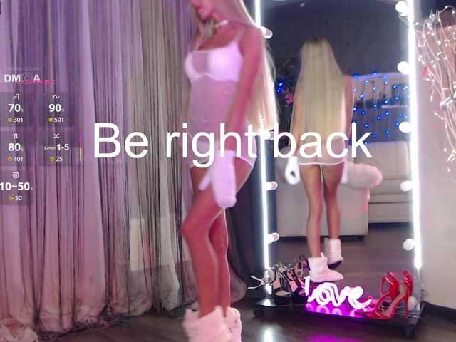 AngelaLovely live cam on BongaCams