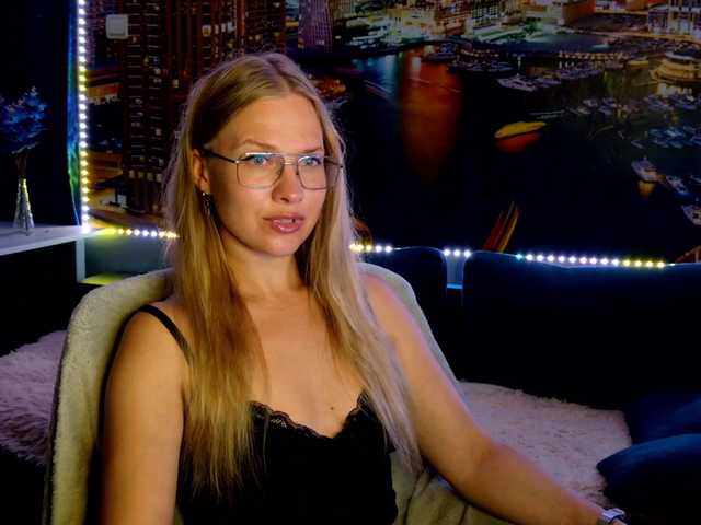 _Vishka_ webcam