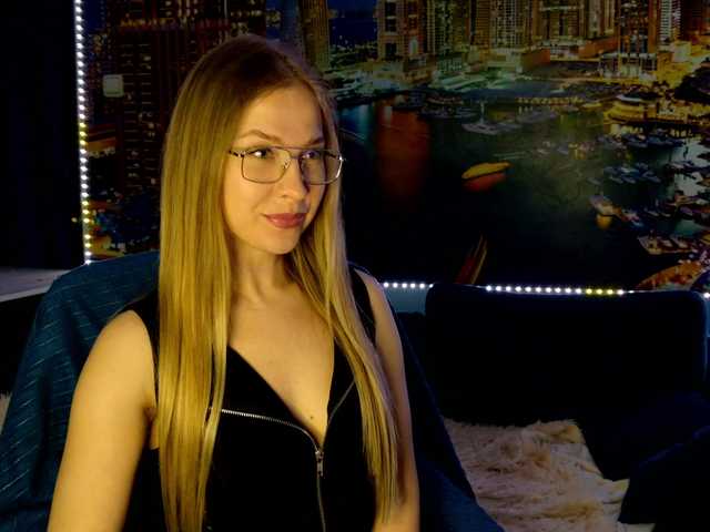 vikascorpik's BongaCams show and profile