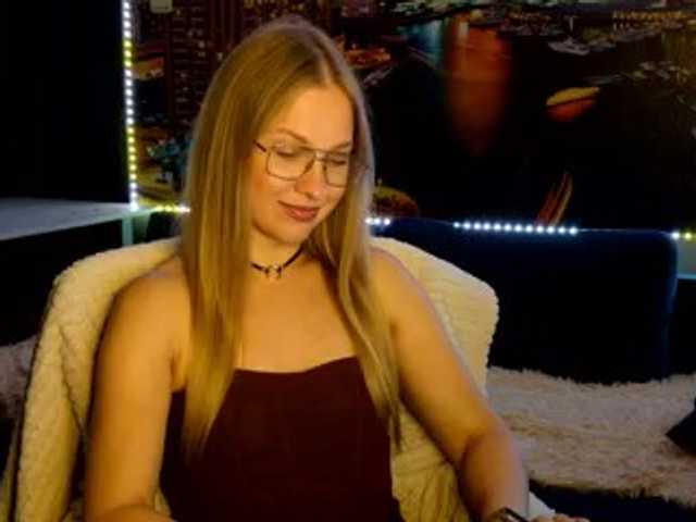 vikascorpik live cam on BongaCams