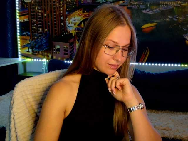 vikascorpik live cam on BongaCams