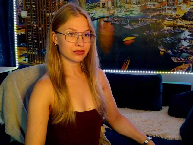 vikascorpik live cam on BongaCams
