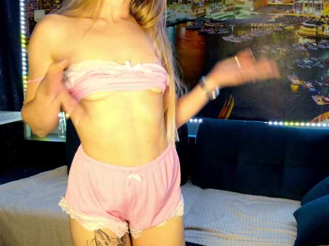 vikascorpik live cam on BongaCams