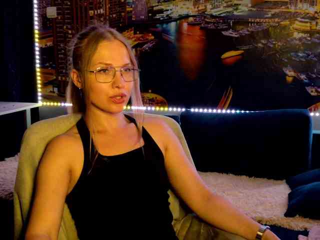 _Vishka_ webcam