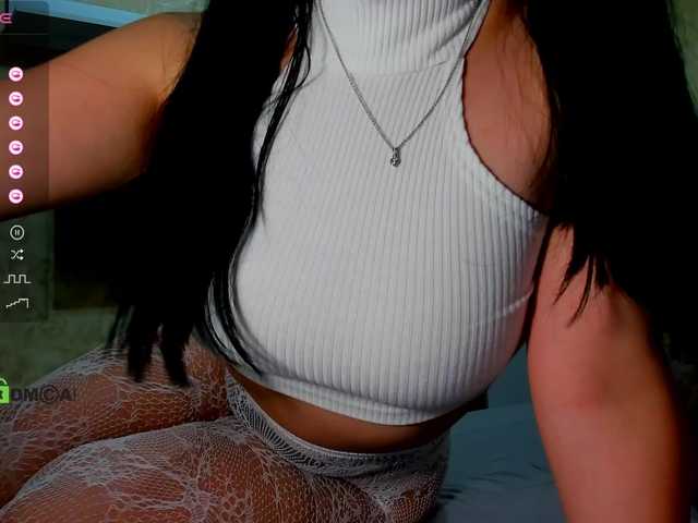 -Nensi- live cam on BongaCams