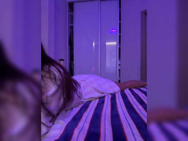 sweetkira25 live cam on BongaCams