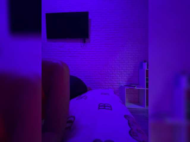 sweetkira25 live sex show