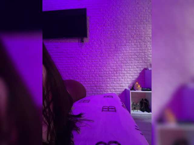 sweetkira25 live sex