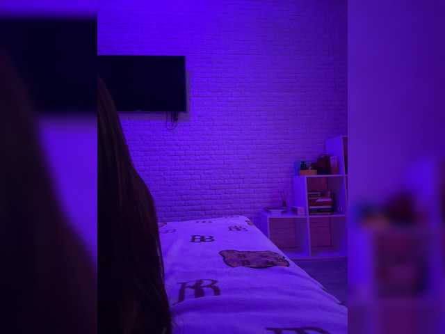 sweetkira25 live cam on BongaCams