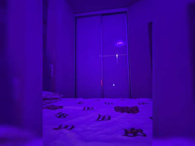 sweetkira25 live cam on BongaCams