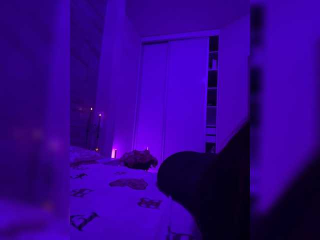 sweetkira25 live cam on BongaCams