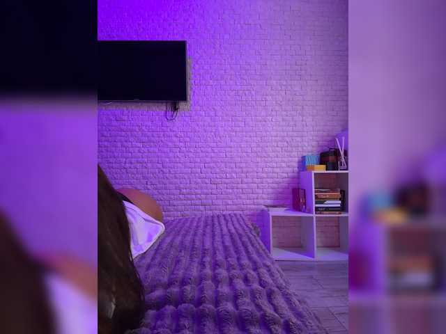 sweetkira25 live cam on BongaCams