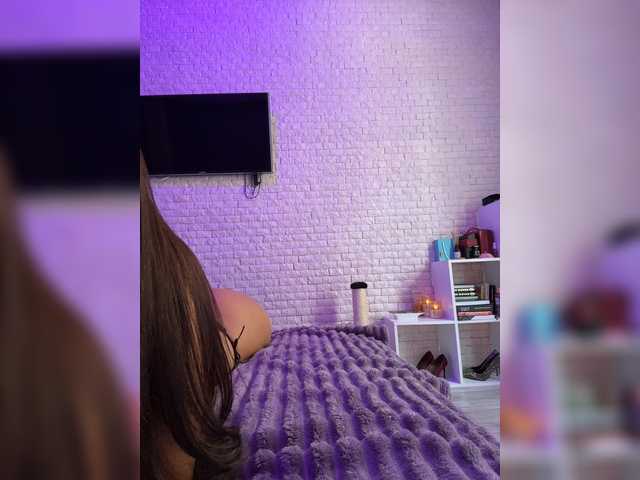 sweetkira25 live cam on BongaCams
