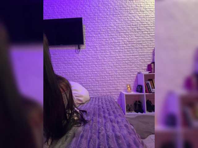 sweetkira25's BongaCams show and profile