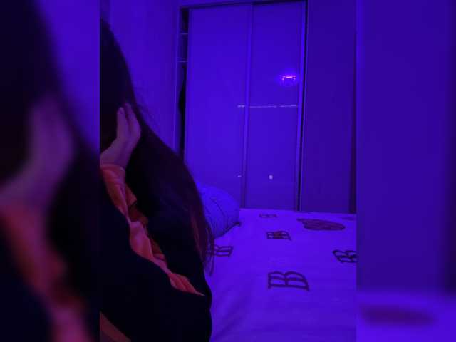sweetkira25 live cam on BongaCams