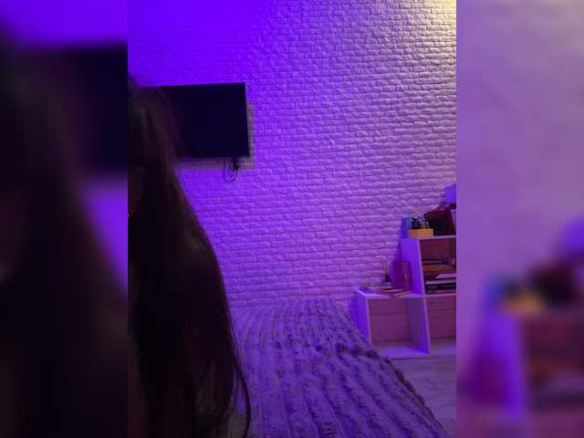 sweetkira25 live cam on BongaCams