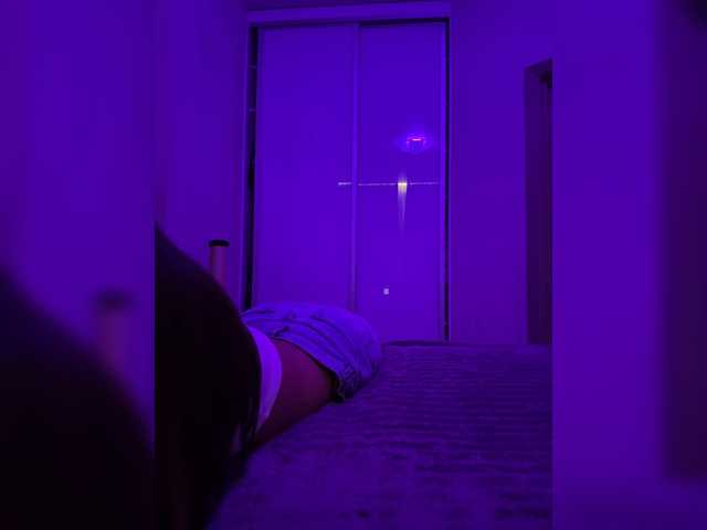sweetkira25 live cam on BongaCams