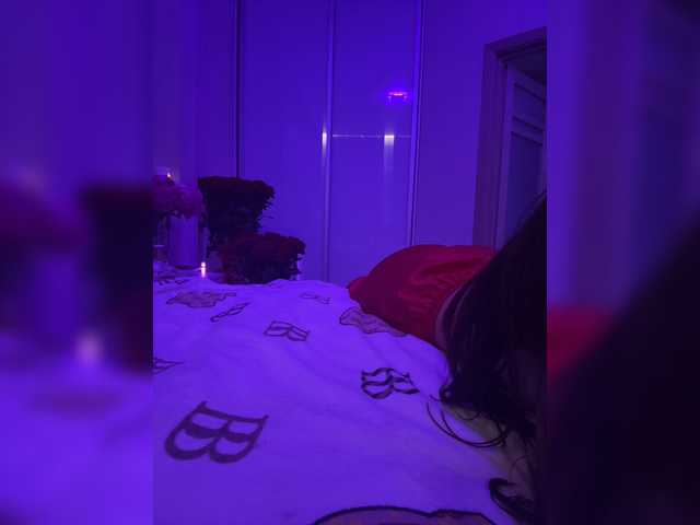 sweetkira25 live cam on BongaCams