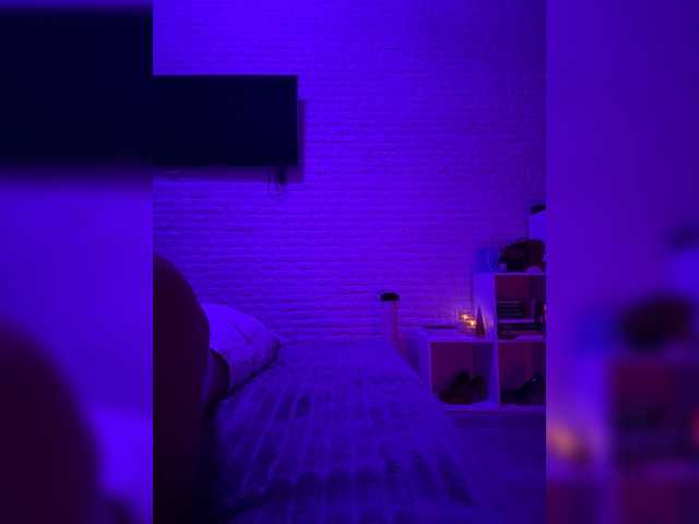 sweetkira25 live cam on BongaCams