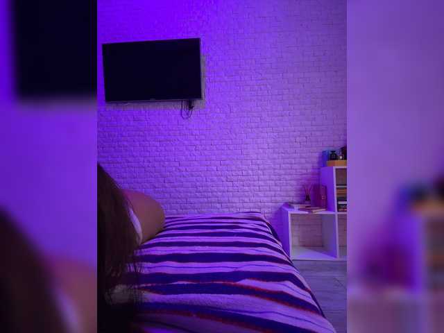 sweetkira25 live cam on BongaCams