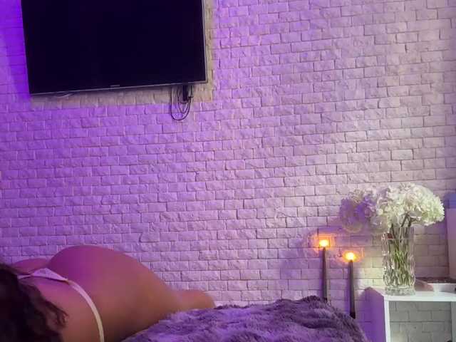 sweetkira25 live sex