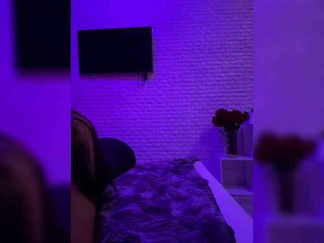 sweetkira25 live cam on BongaCams