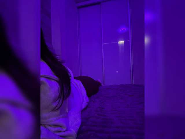 sweetkira25 live cam on BongaCams