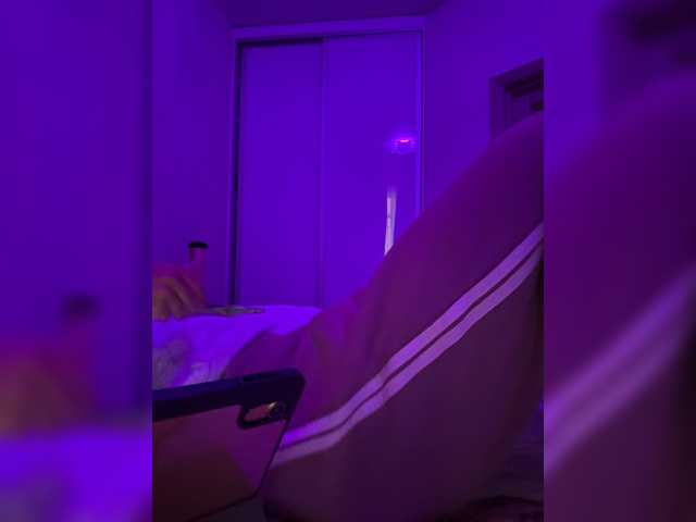sweetkira25 live cam on BongaCams
