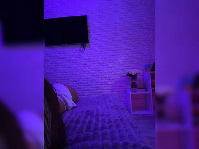 sweetkira25 live cam on BongaCams