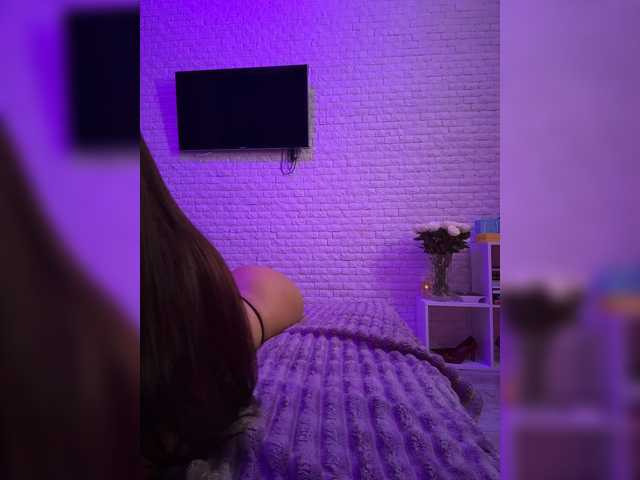 sweetkira25 live cam on BongaCams