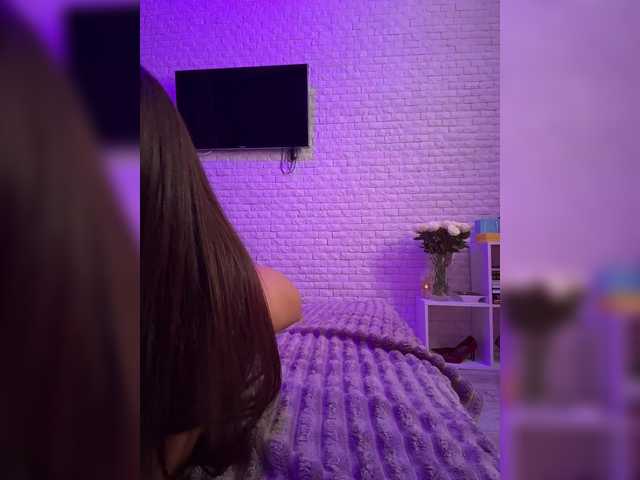 sweetkira25 live cam on BongaCams