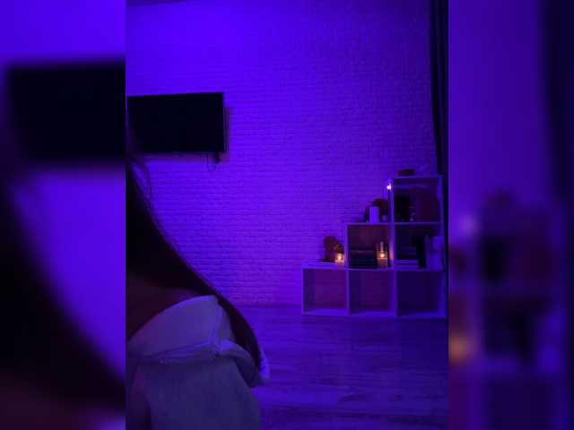 sweetkira25 live cam on BongaCams